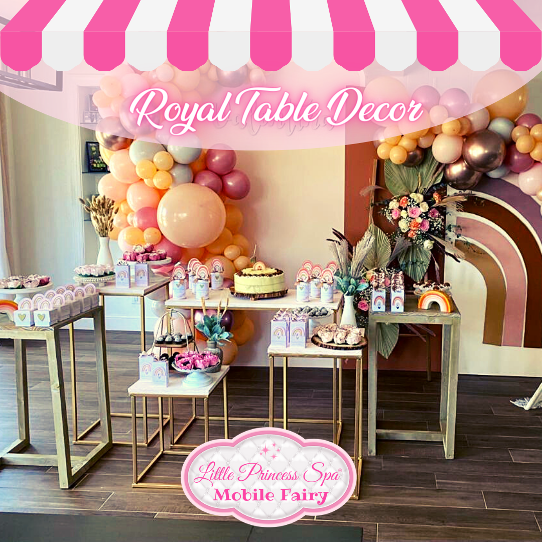 Royal table decor