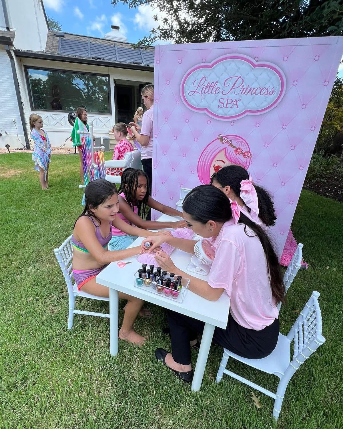 Little Princess Spa Mobile Outdoor Parties (17)