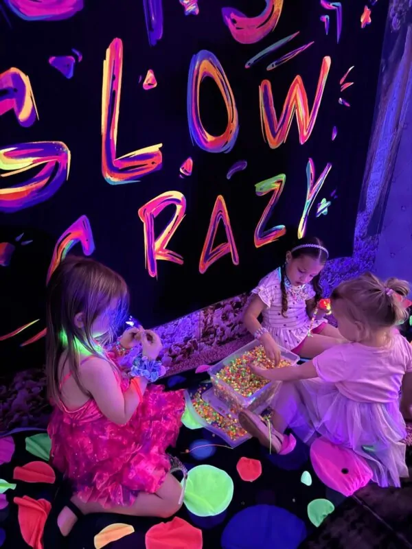 Glow Spa Party - Image 6