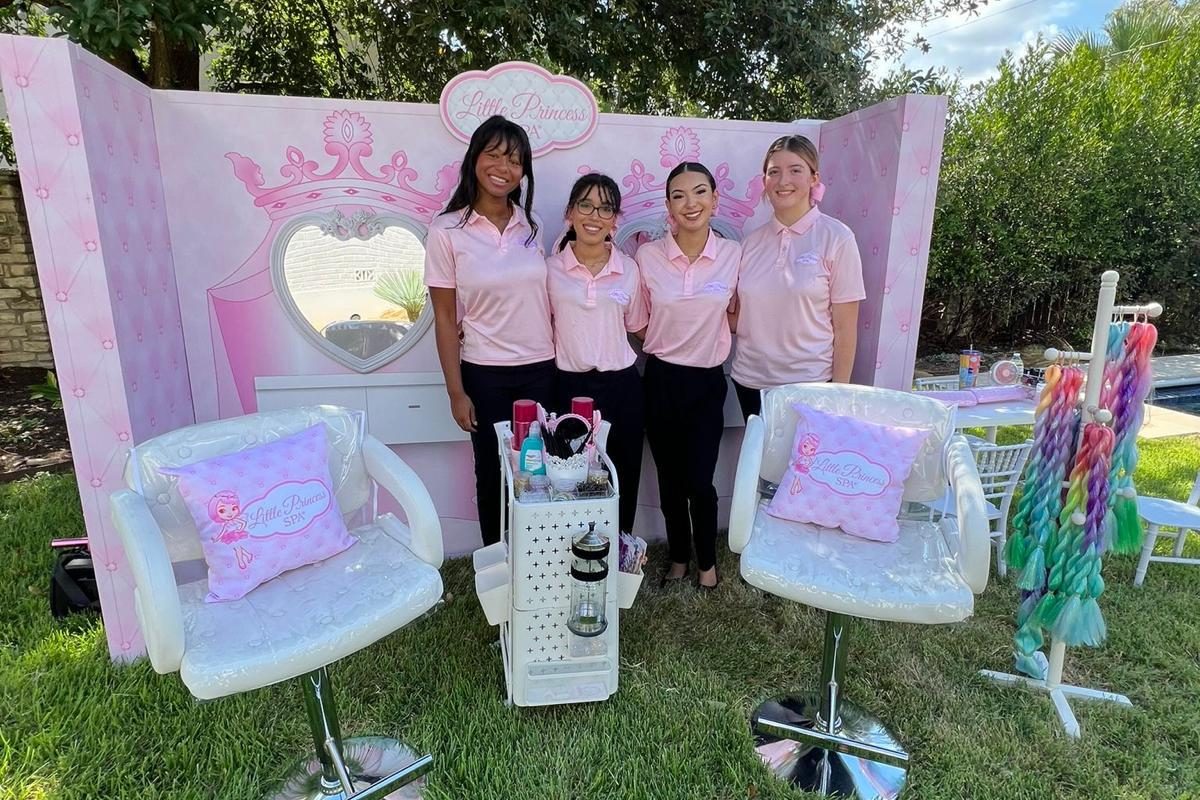 Little Princess Spa Mobile Outdoor Parties (2)